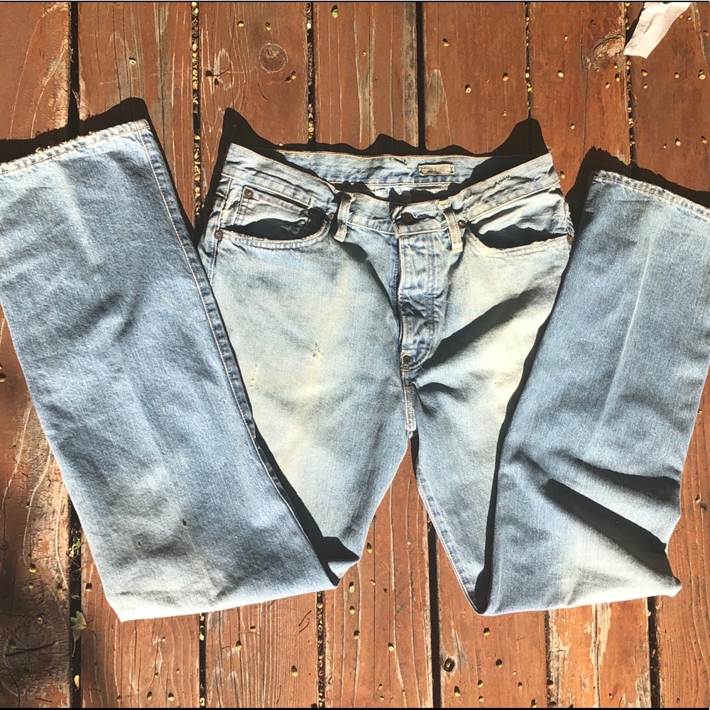 Men’s light wash Ralph Lauren Jeans